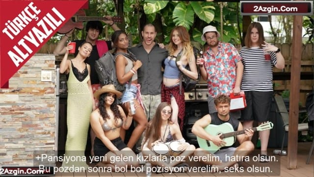 Pansiyon satın alan adam bedava konaklayan gençlerin sikişmesini sağladı